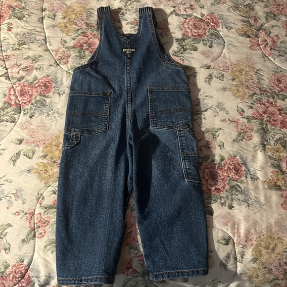 Oshkosh toddler Boy Overall - Picture 2 of 6